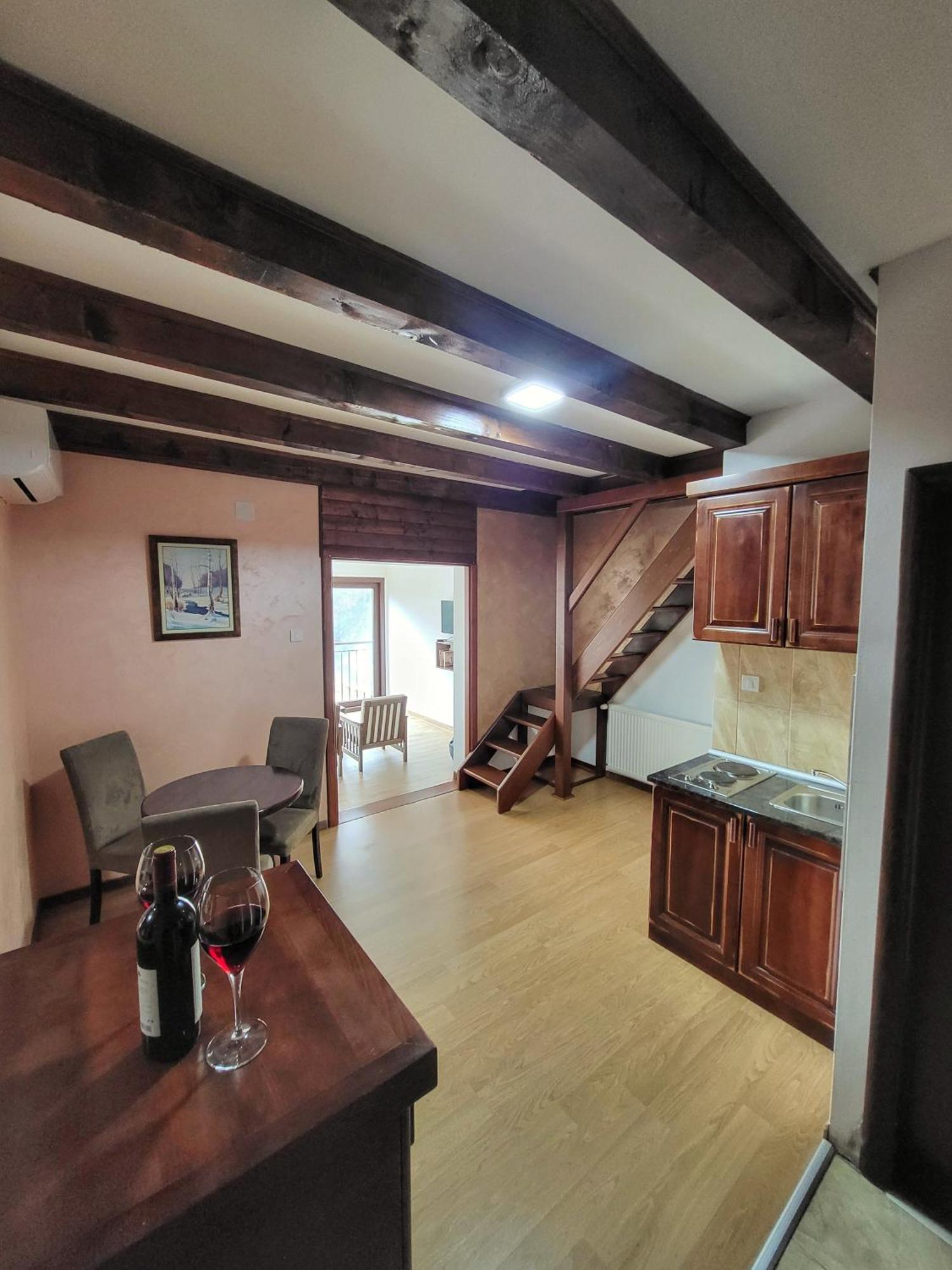 Apartmani Tarsko Jezero Zaovine Exterior photo